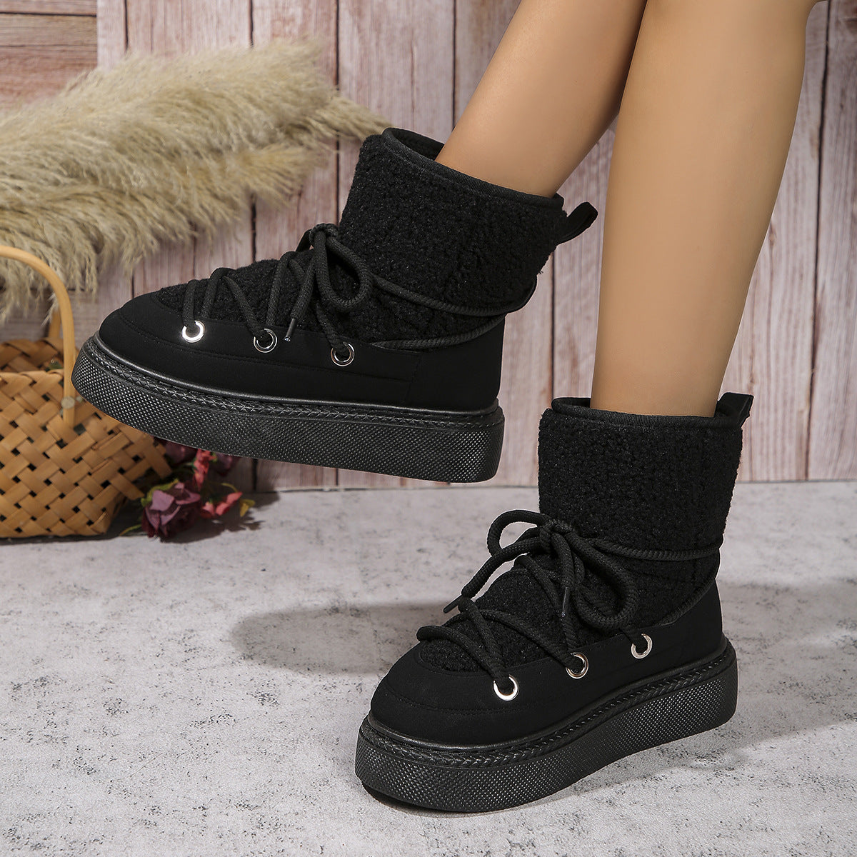 SnowyCozy – Bottes de Neige Chaudes à Lacets pour Femme