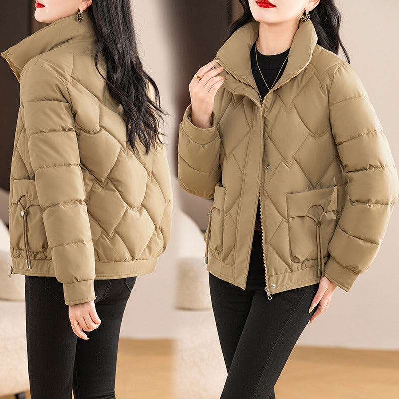 Cocoon Chic: La Veste Courte en Coton Duvet pour un Hiver Stylé et Confortable (Copy)